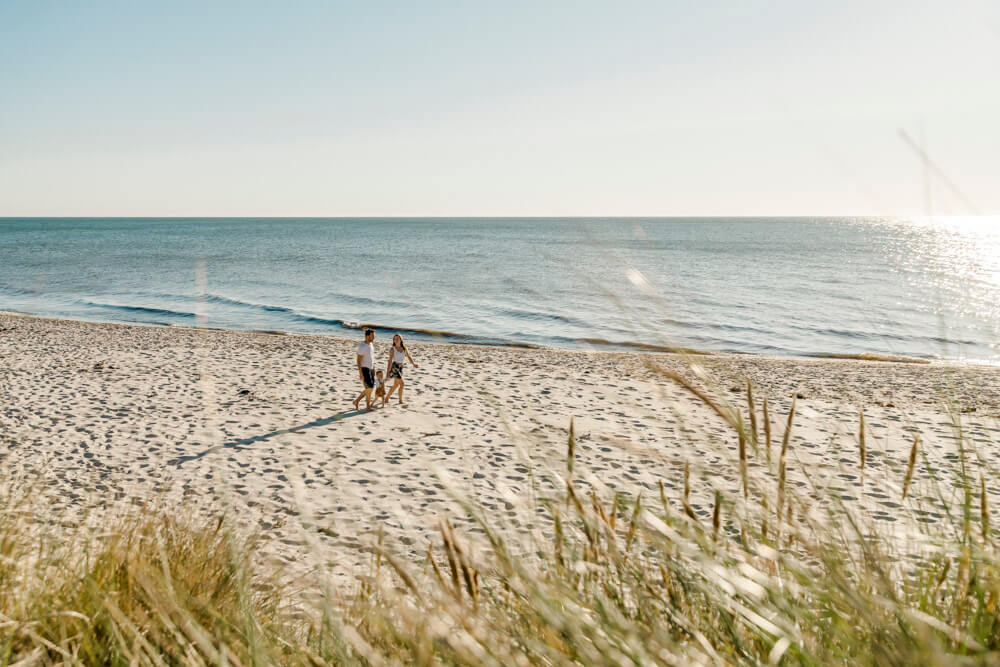 Familienbilder am Wustrower Strand mit wunderschöner Ostsee und Dünenkulisse.