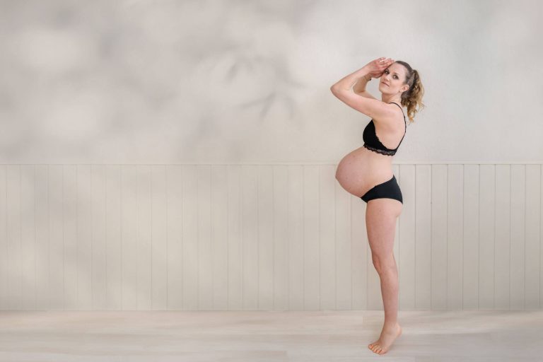 Babybauch-Fotoshooting im Fotostudio Ribnitz-Damgarten